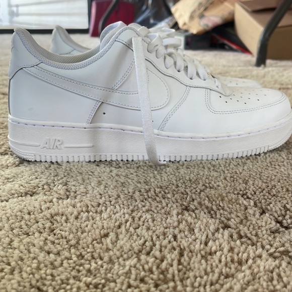 Air Force 1s - Picture 2 of 6